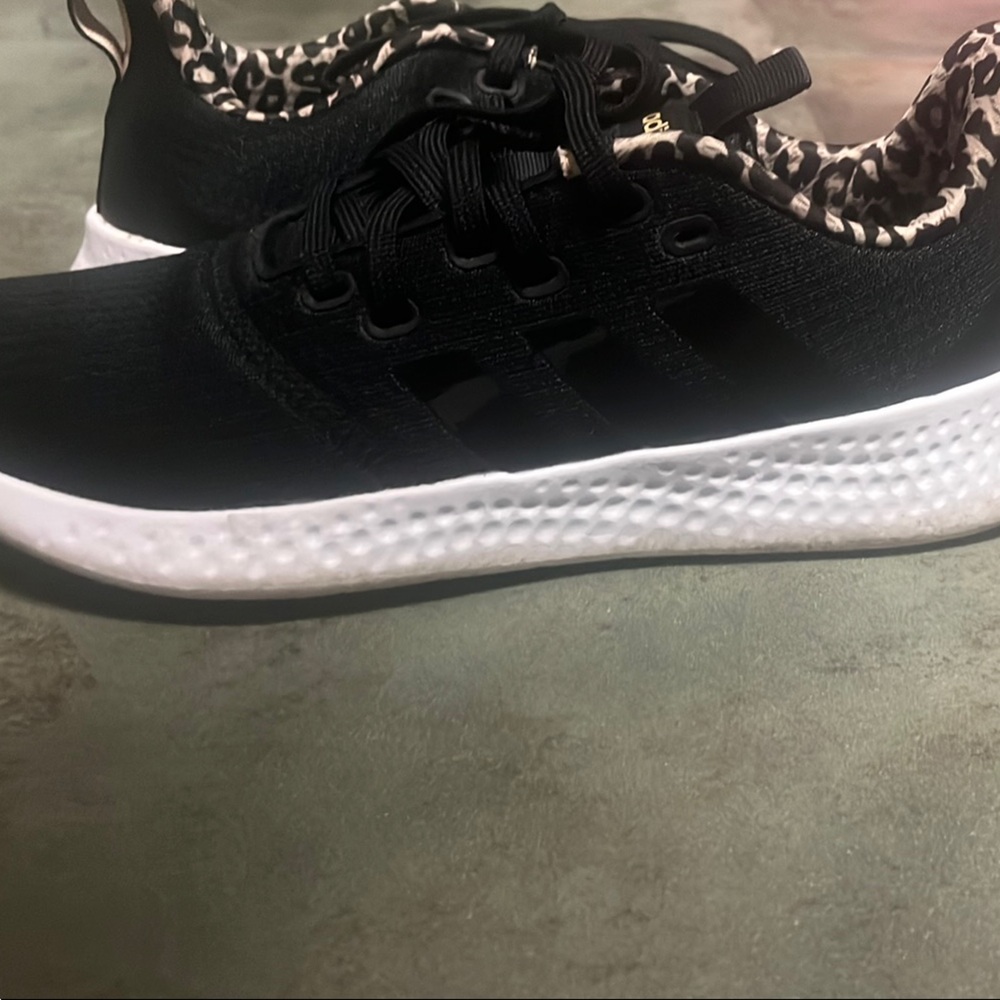 Adidas Black and White Sneakers Modern Athletic Design